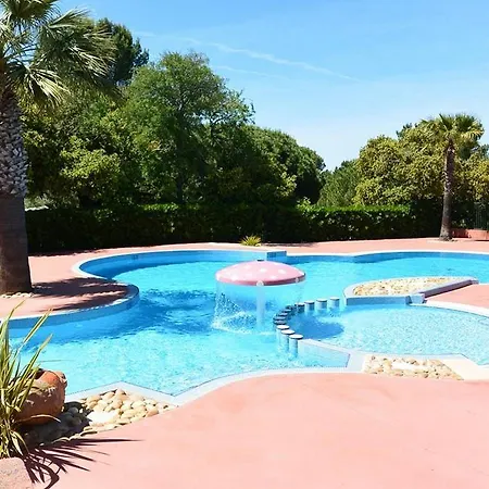 Chalet T3 6 People Les Pescalunes Ideally Located In The Heart Of The Pine Forest